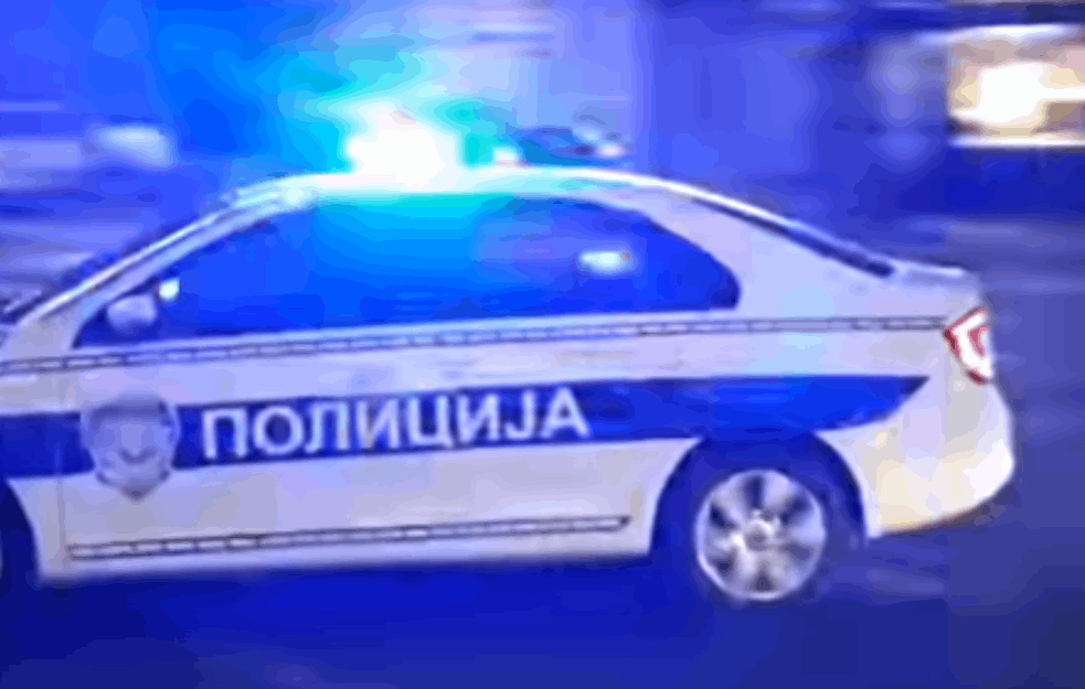 POLICAJAC UBODEN NOŽEM U CENTRU BEOGRADA: Tuča i haos u KOLARČEVOJ ulici!